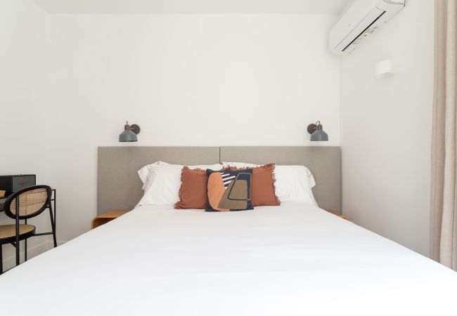 Quarto em Lisboa - Lapa Diplomatic Suite 0.5 by Feel Lisboa Quarto em Lisboa - Lapa Diplomatic Suite 0.5 by Feel Lisboa