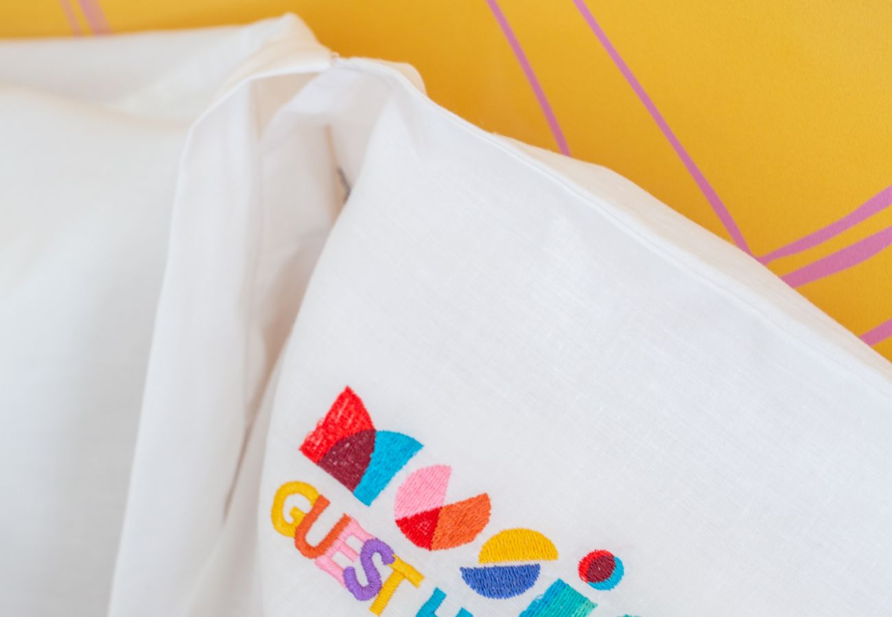 Rent by room in Lisbon - A0.4 I STRAUSS MUSIC GUEST HOUSE