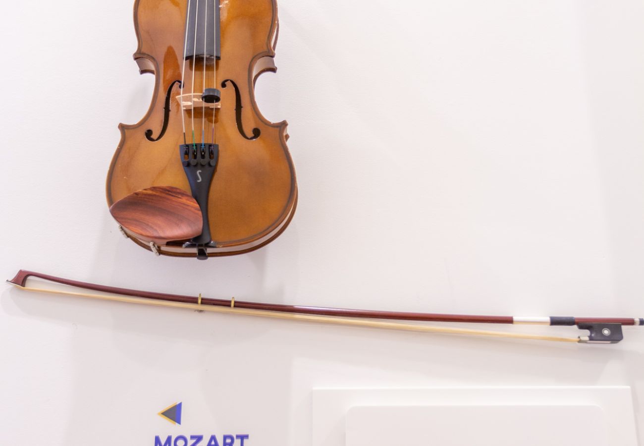 Rent by room in Lisbon - A2 C MOZART MUSIC GUEST HOUSE